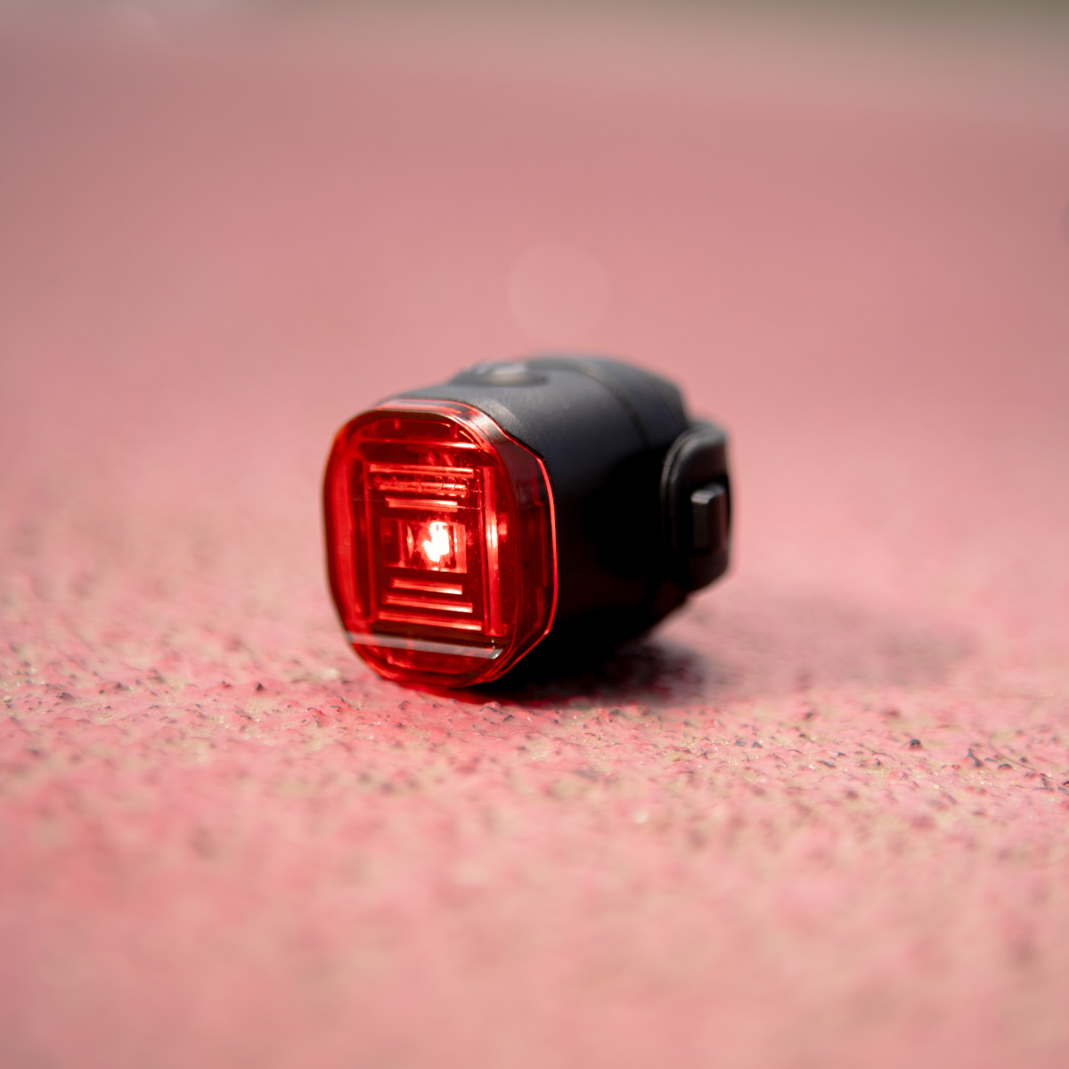 429031.R LYNX Achterlicht USB Hero